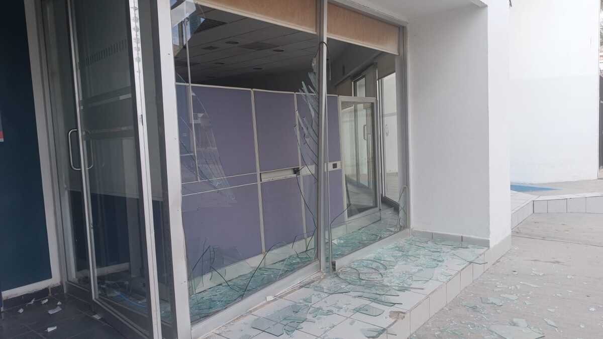 Autoridades descartaron un robo en banco ubicado en la zona centro-| Especial.