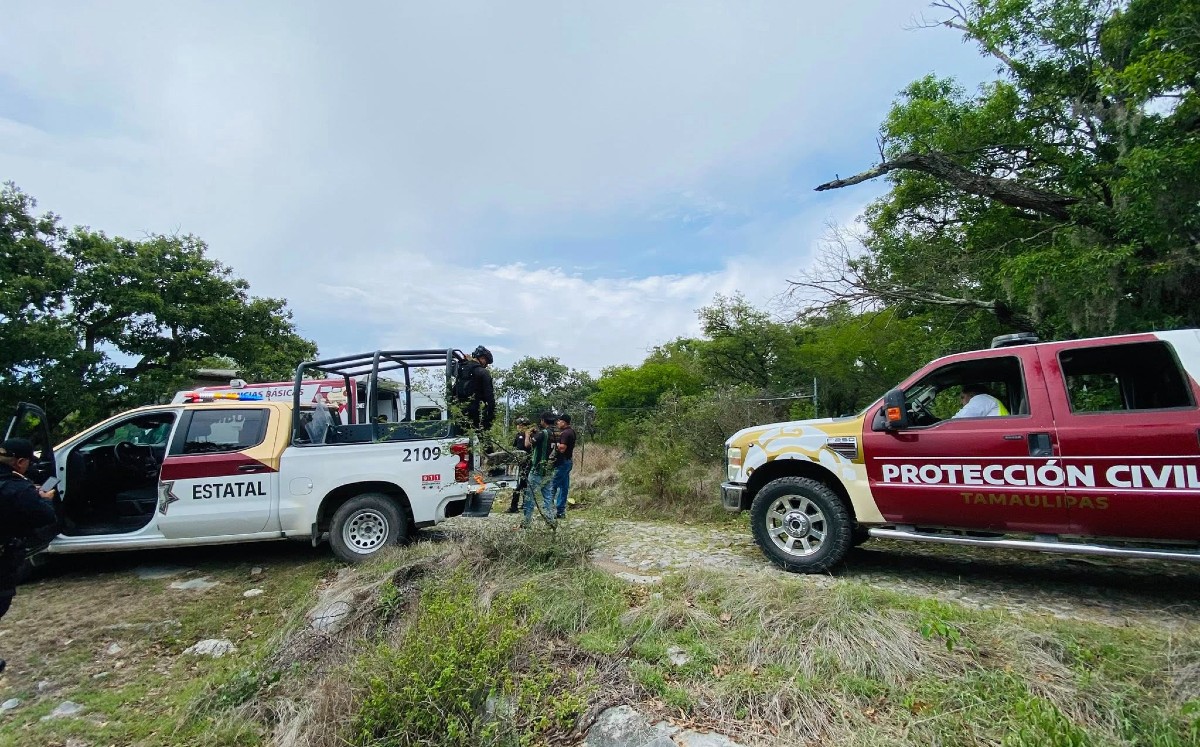 Operativo en la Sierra Madre termina con rescate exitoso de adulto y menor. | Protección Civil Tamaulipas