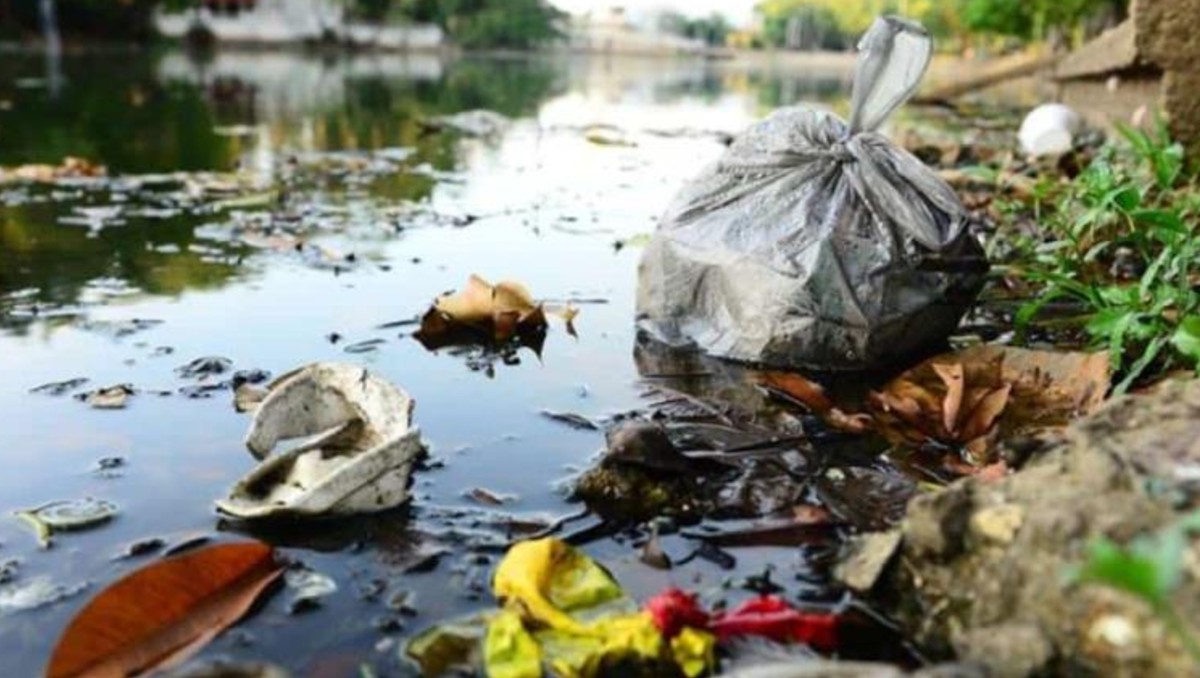 SIAP León retira toneladas de basura de ríos previo a lluvias | Especial