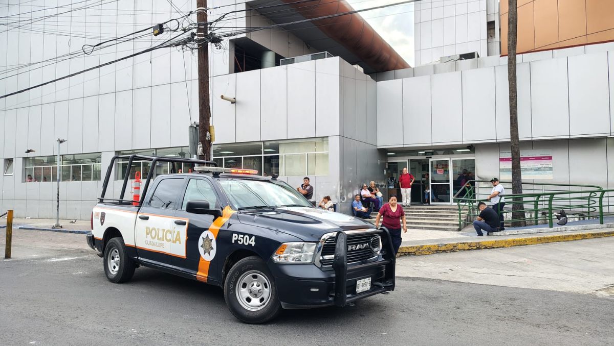 En el sitio se concentran agentes ministeriales y policías municipales | Agustín Martínez