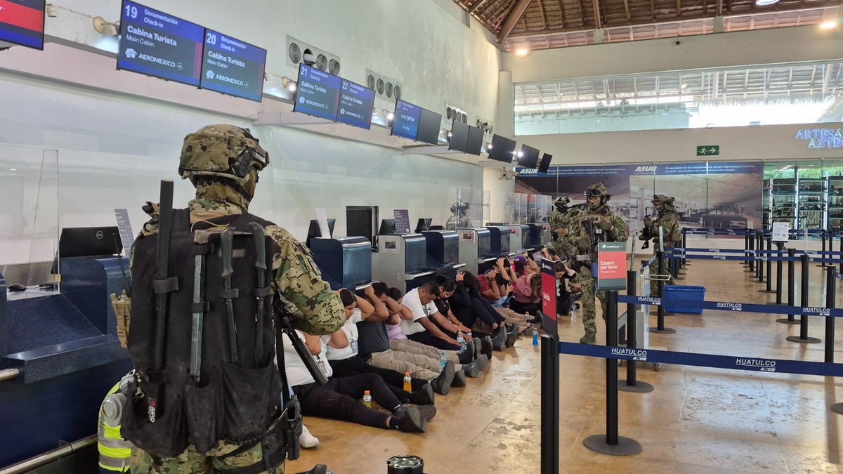 Autoridades buscan reforzar protocolos de reacción ante posibles crisis en terminales aéreas. | Foto: Especial