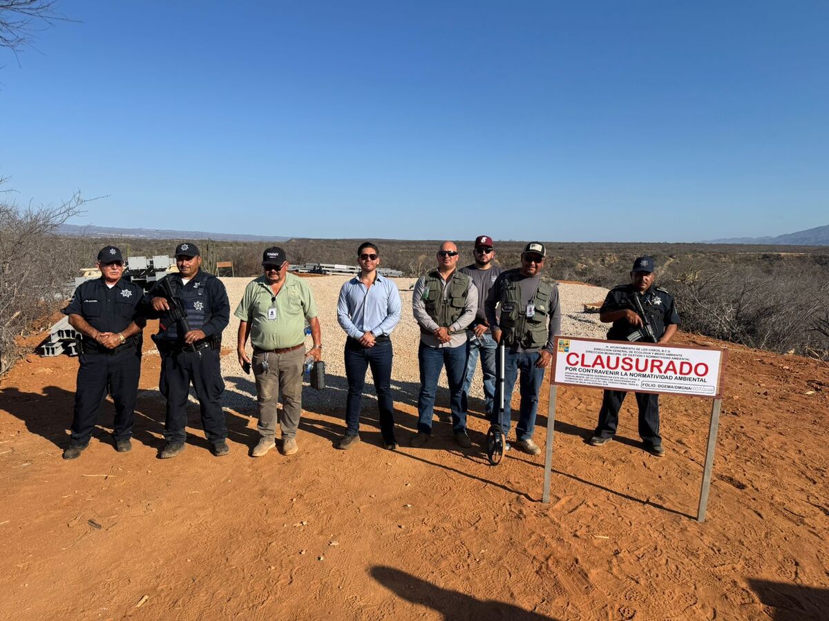 Autoridades clausuran helipuerto ilegal en Los Cabos. | Foto: Especial