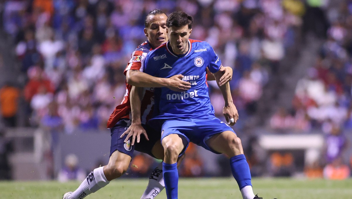 Cara a cara entre Chivas y Cruz Azul rumbo a la Semifinal de la Liga MX (Imago7)