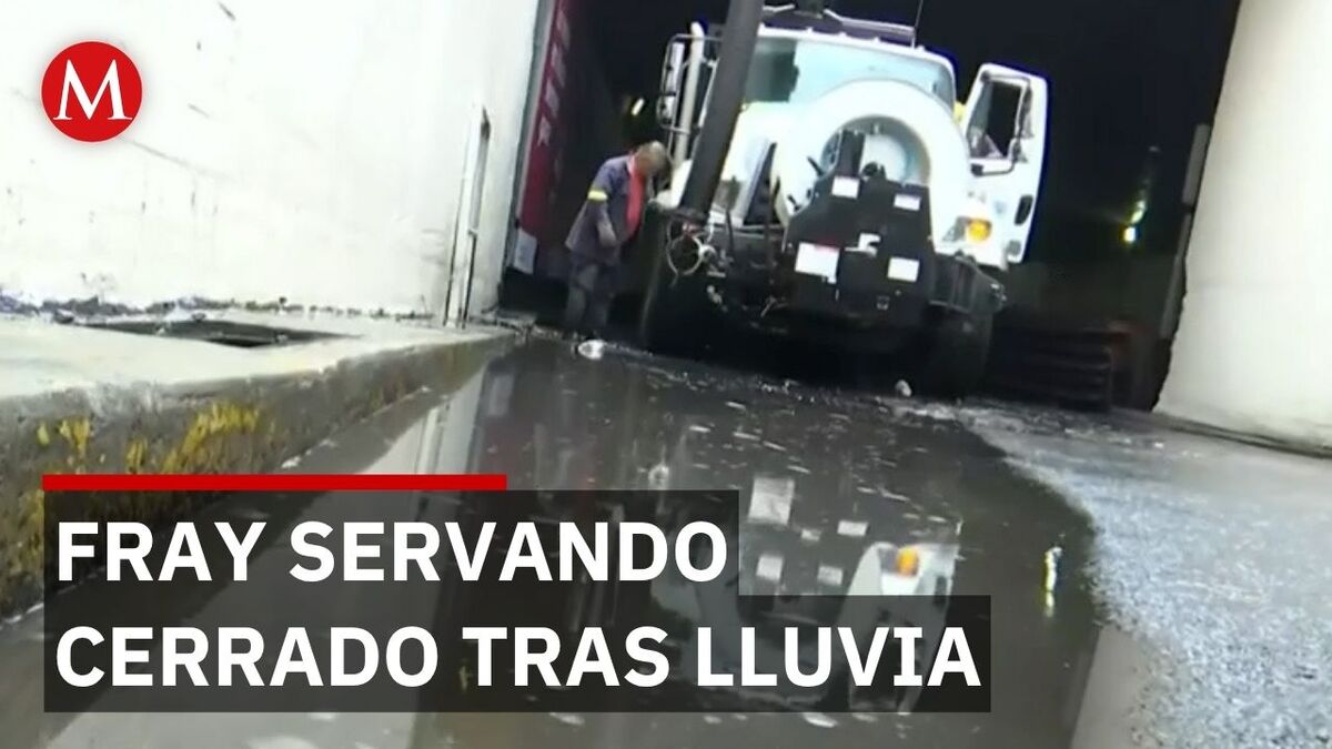 Desazolvan bajo puente de Fray Servando tras lluvias en CdMx; permanece cerrado