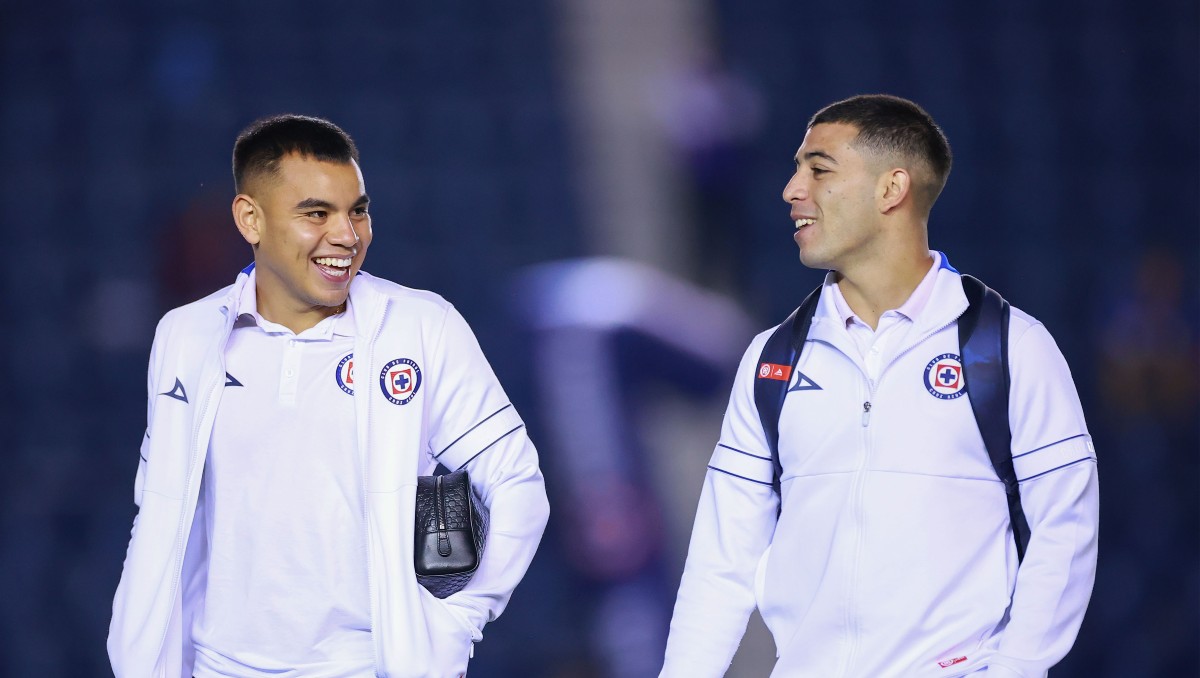 Erik Lira confía que Charly Rodríguez será campeón de la Liga MX con Cruz Azul (Imago7)