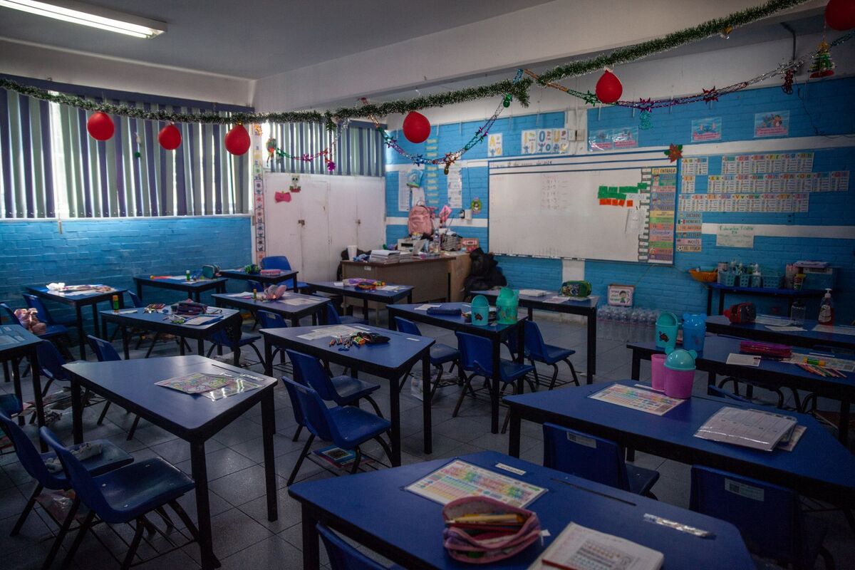 Los profesores enfrentan el salario bajo como un reto. | Foto: Cuartoscuro