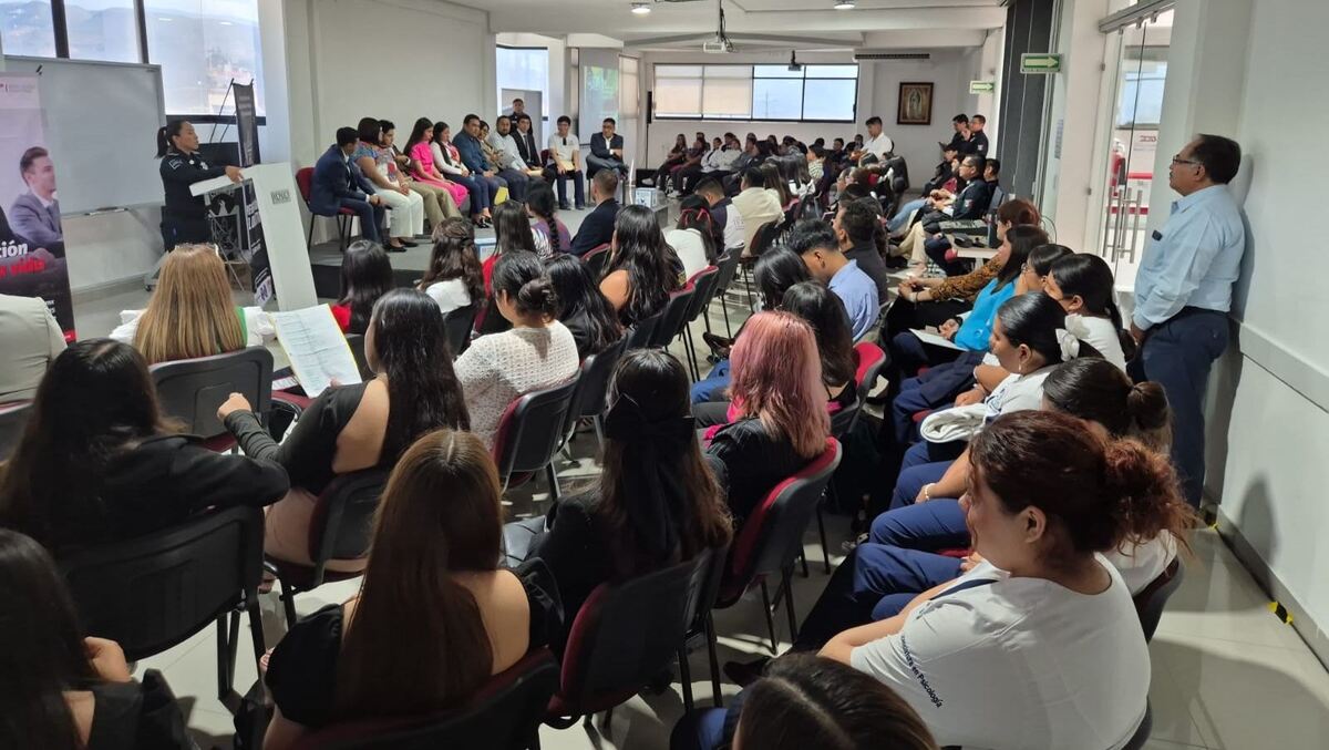 Autoridades intensifican prevención de retos virales en escuelas | Especial