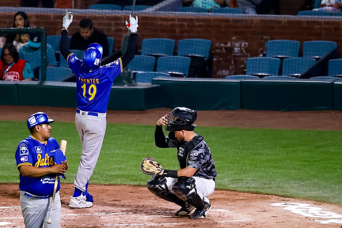 Charros ganó ante Saraperos y evitó la barrida. (Cortesía)
