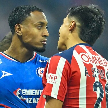 Las Chivas pudieron sacar el empate a Cruz Azul en las Semifinales de la Liga MX; resolverán la serie en la vuelta