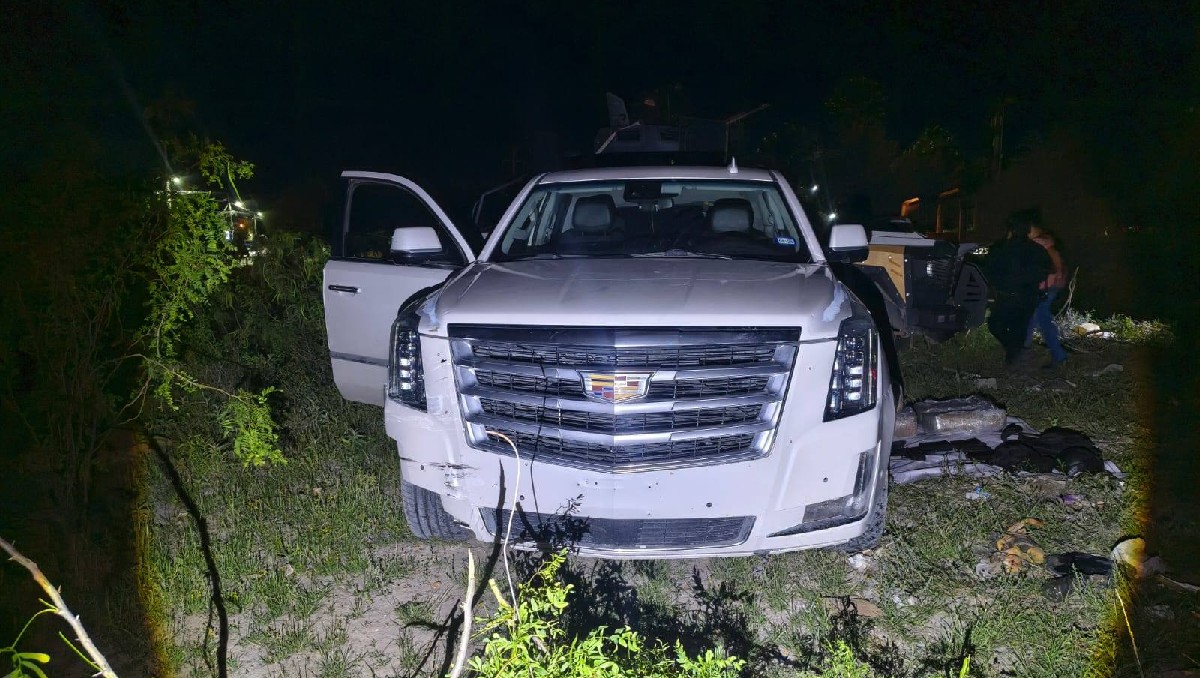 Guardia Estatal asegura camioneta robada, armas y equipo táctico en Nuevo Laredo