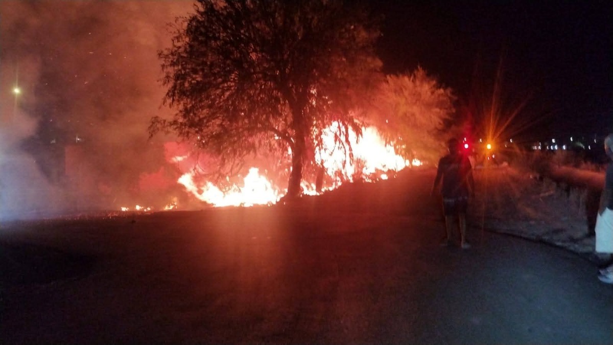 Incendio provocado en San Pedro deja un adulto mayor lesionado. | Milenio Policía.