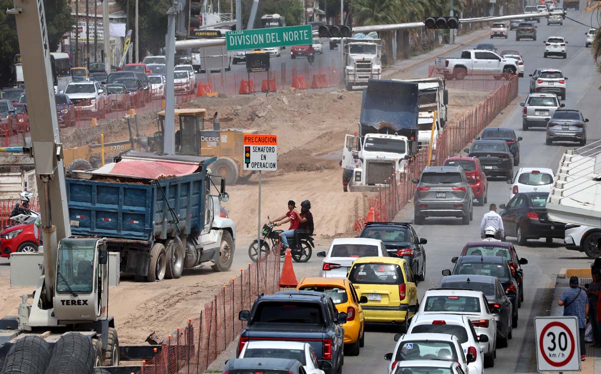 Planean habilitar desviación por obras Sistema Vial Revolución-Vasconcelos. | Foto: Verónica Rivera