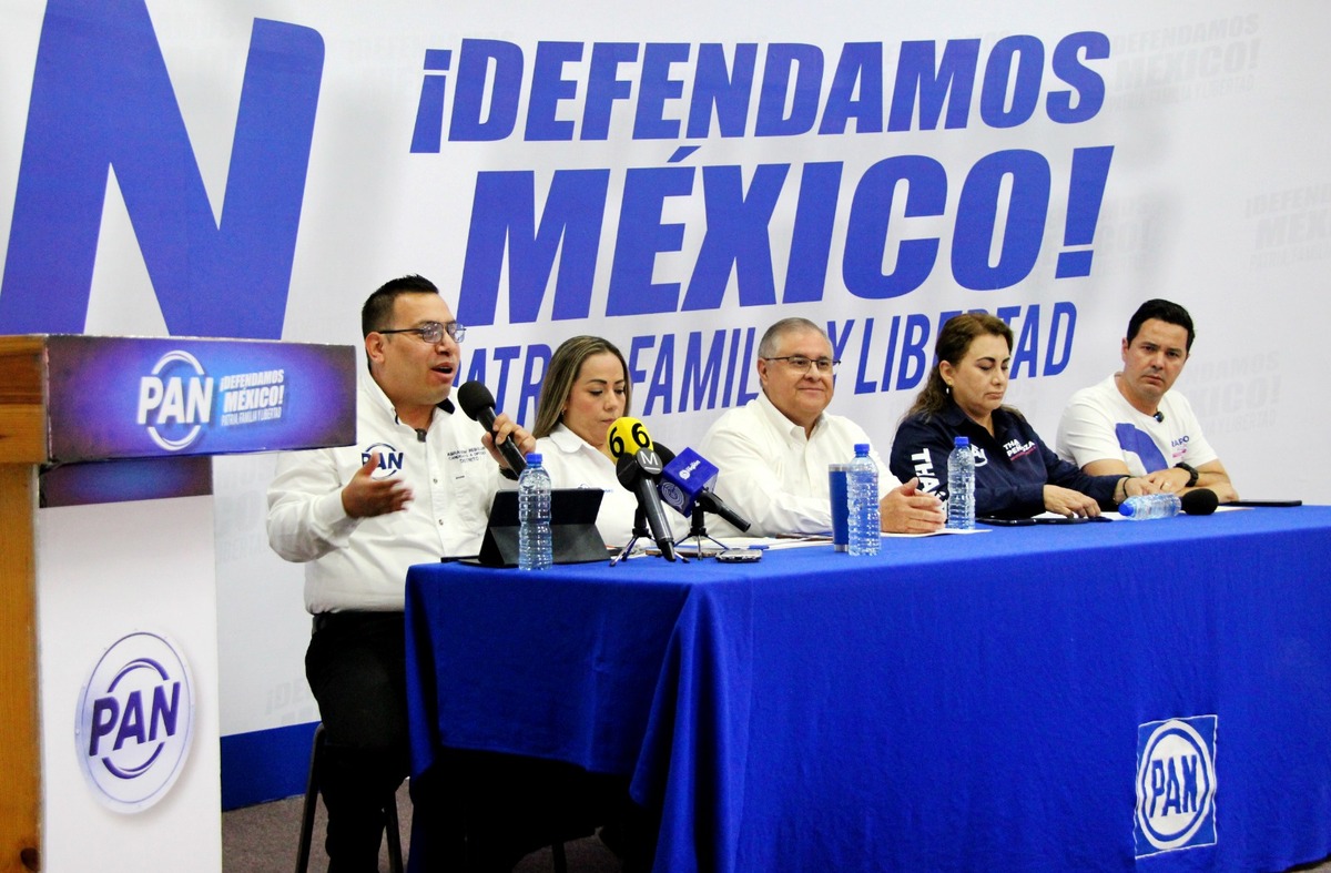En rueda de prensa aspirantes del PAN plantearon sus propuestas | Roberto Amaya