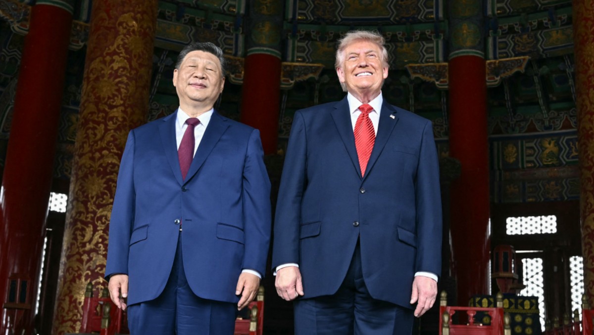 Xi Jinping y Donald Trump visitan el Templo del Cielo en Pekín. | AFP