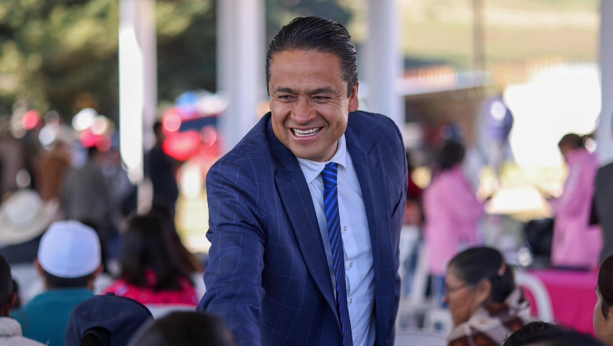 Juan Rivera Trejo, alcalde de Chignahuapan, estará bajo revisión de la Comisión de Honestidad y Justicia. | Foto: X