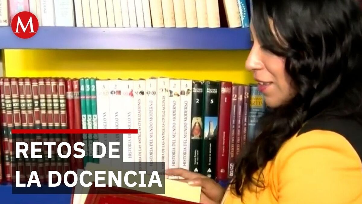 Maestra de Puebla confiesa la dificultad de conectar con la nueva generación