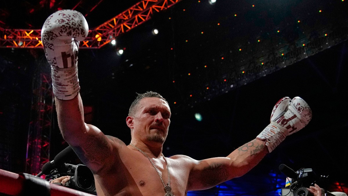 Oleksandr Usyk desecha la posibilidad de una pelea contra Jake Paul (AP)