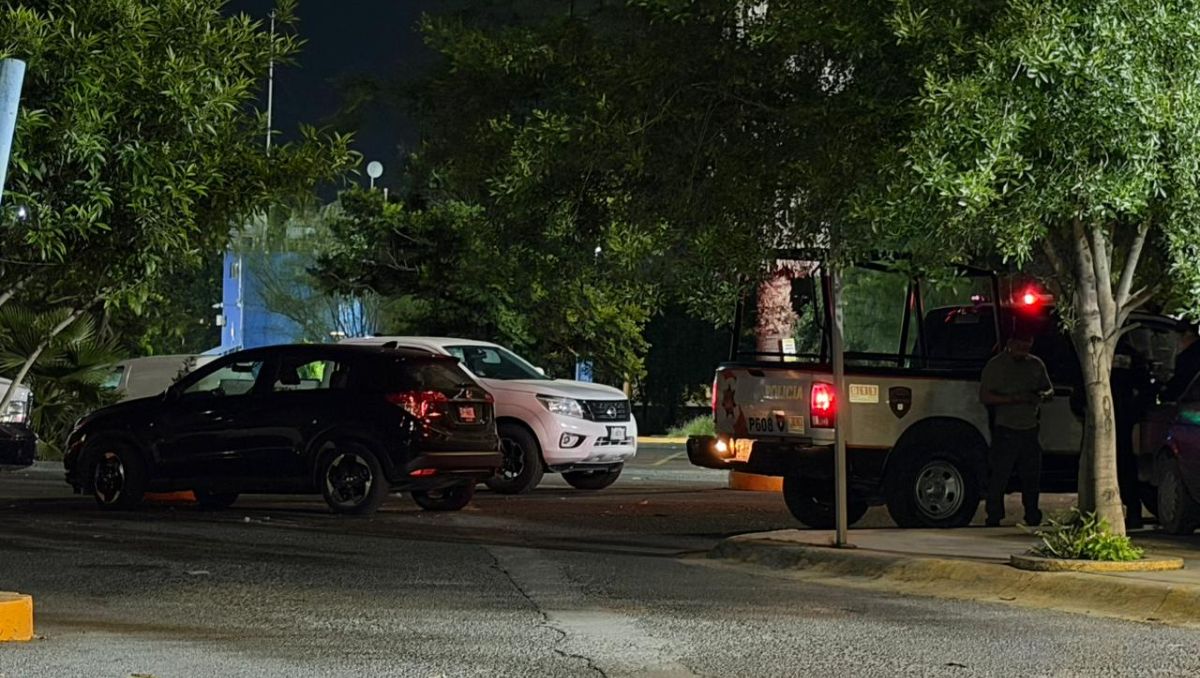 Los hechos ocurrieron en un restaurante ubicado sobre la avenida Miguel Alemán, cerca de su cruce con el bulevar Miguel de la Madrid. Fernanda Pérez