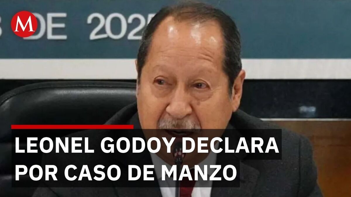 Leonel Godoy comparece ante la Fiscalía de Michoacán por el caso de Carlos Manzo