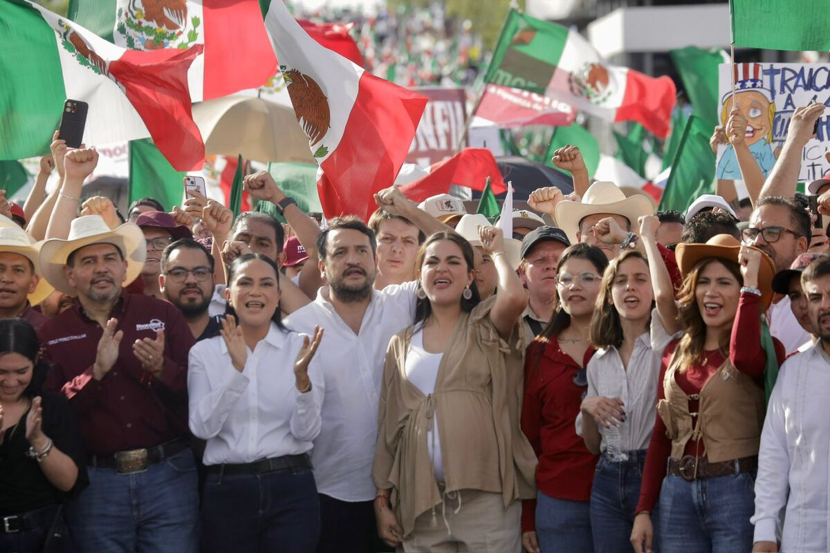 Montiel y López Beltrán se apersonaron en Chihuahua para pedir juicio político contra maru Campos. | Ariel Ojeda