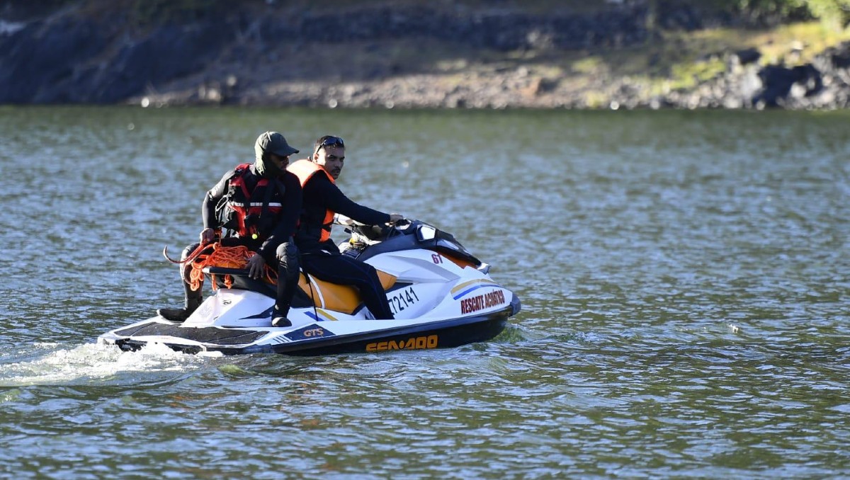 Personal especializado encabezó la búsqueda en el lago ubicado en Mascota, Jalisco (Cortesía)