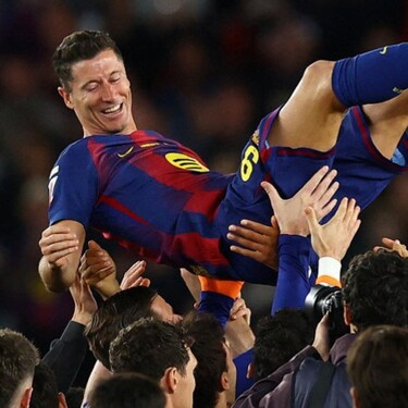 El delantero polaco, Robert Lewandowski se despide del Barcelona con triunfo sobre el Real Betis.