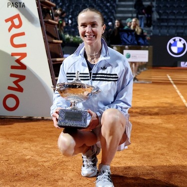 Elina Svitolina ganó la gran final del WTA 1.000 de Roma, tras ocho años desde su último título en la capital italiana.