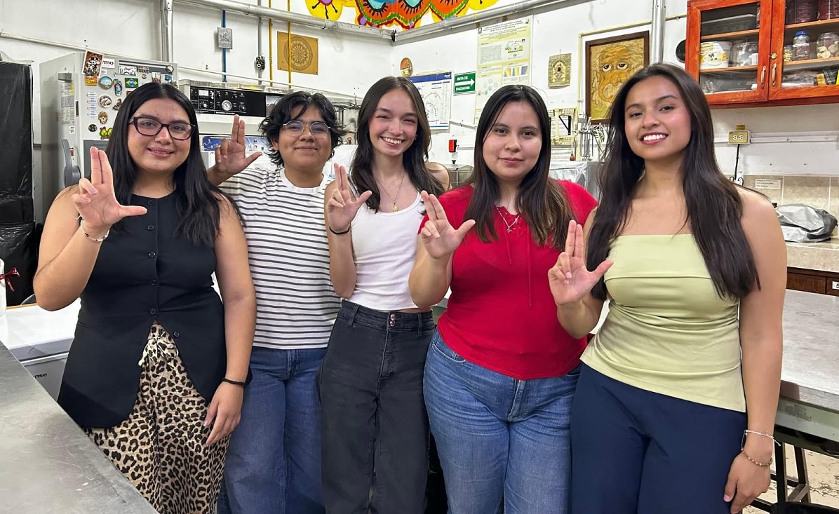 Ángela Martínez, Frida Orozco, Ximena Rodríguez, Liliana Torres y Jenny Priscila Salinas. (Cortesía)