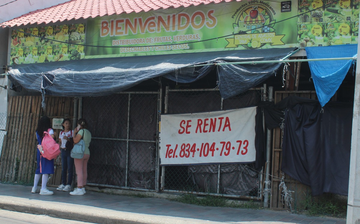 Comercios cierran en Tampico por alto costo de formalidad. | Yazmín Sánchez
