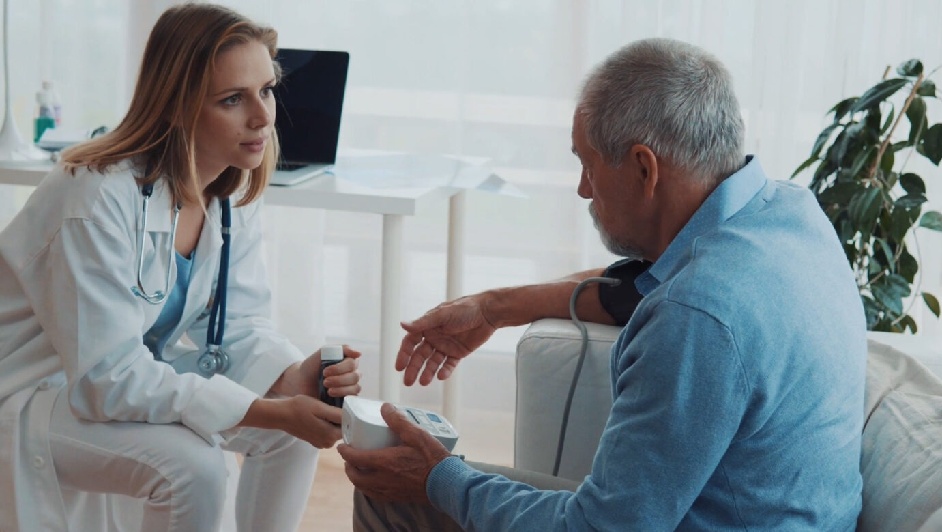 Hipertensión arterial en adultos mayores | Especial
