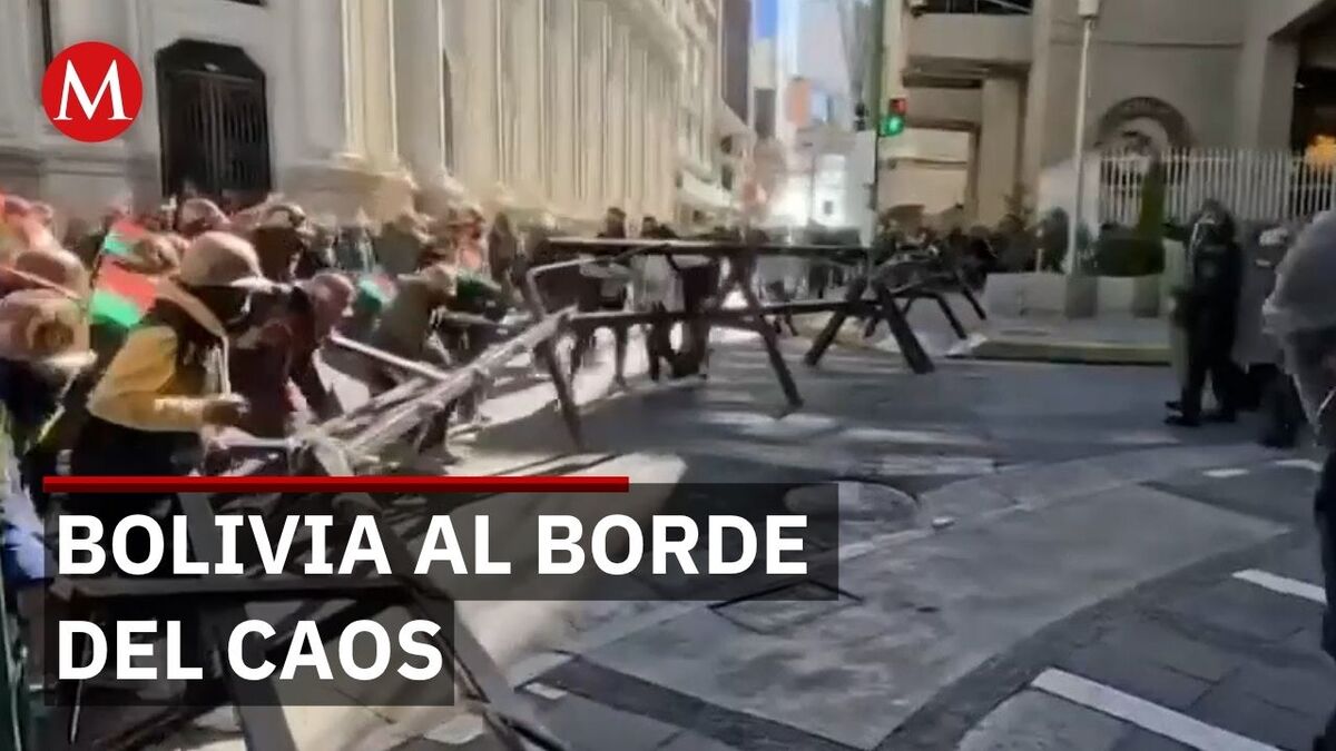 Marcha de simpatizantes de Evo Morales provoca enfrentamientos con la policía en Bolivia