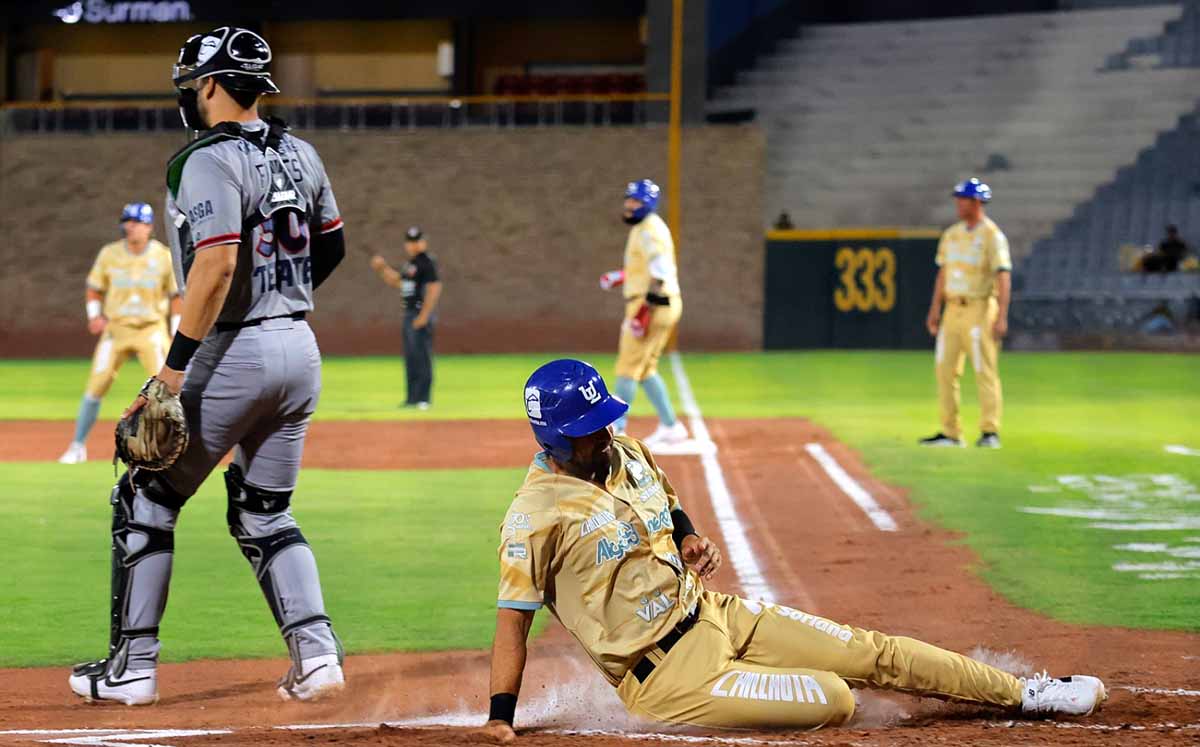 Algodoneros gana el primero de la serie contra Acereros. | Foto: Manuel Guadarrama