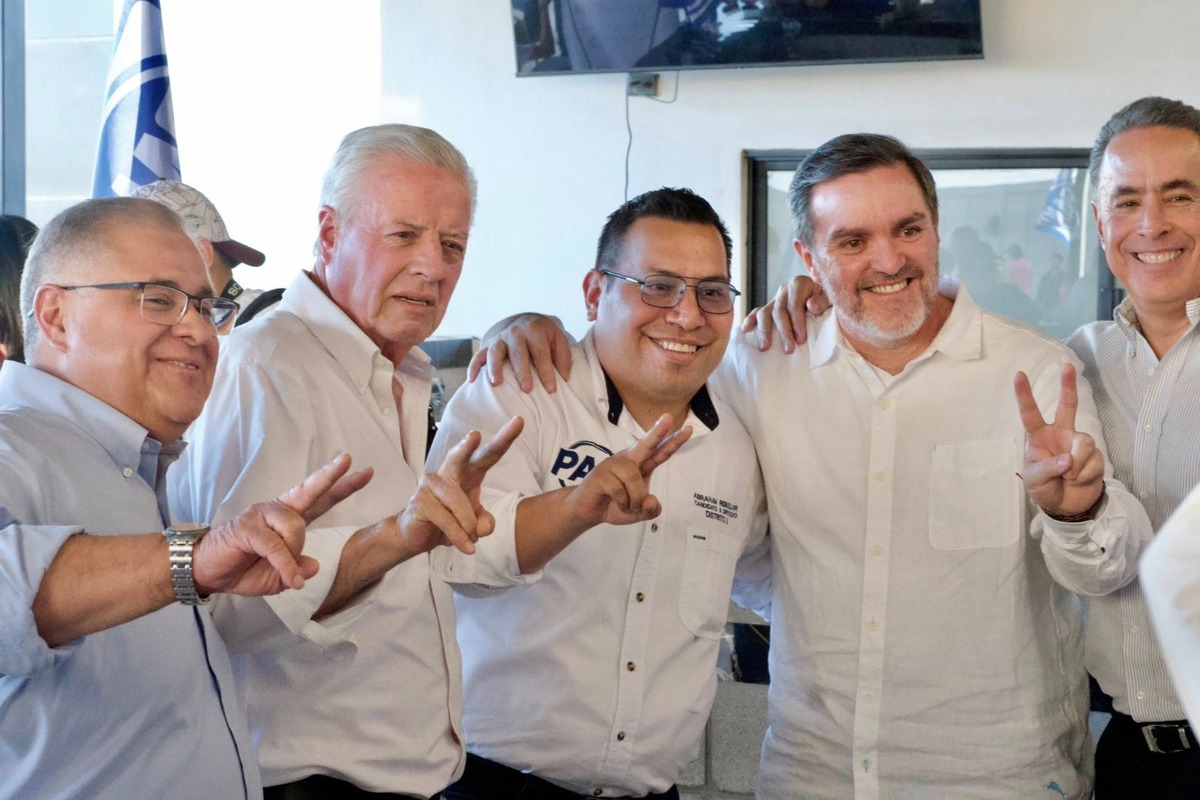 Aspirantes panistas en Torreón intensificaron recorridos en colonias y zona Centro.| Especial.