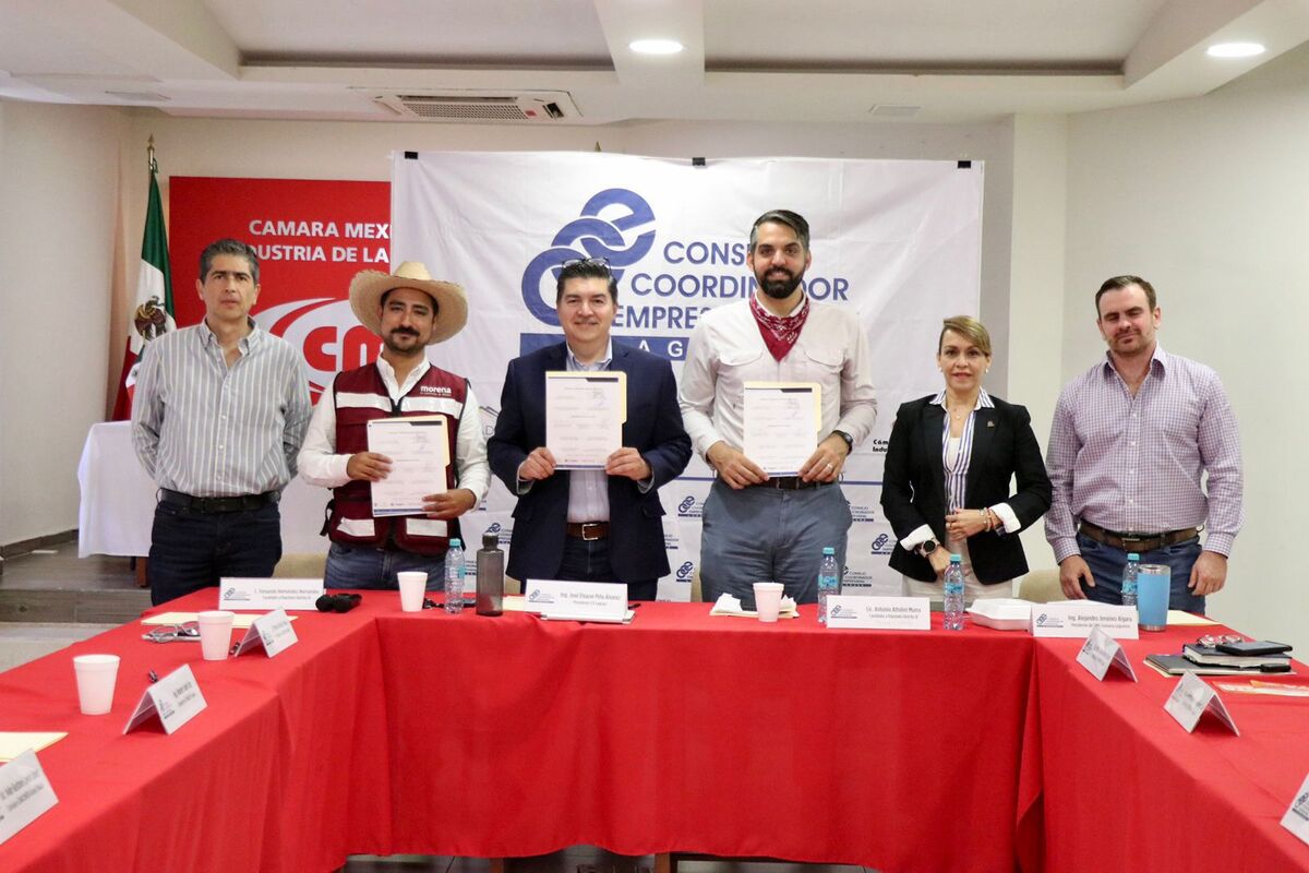 Candidato de Morena se reúne con empresarios de Torreón.| Es