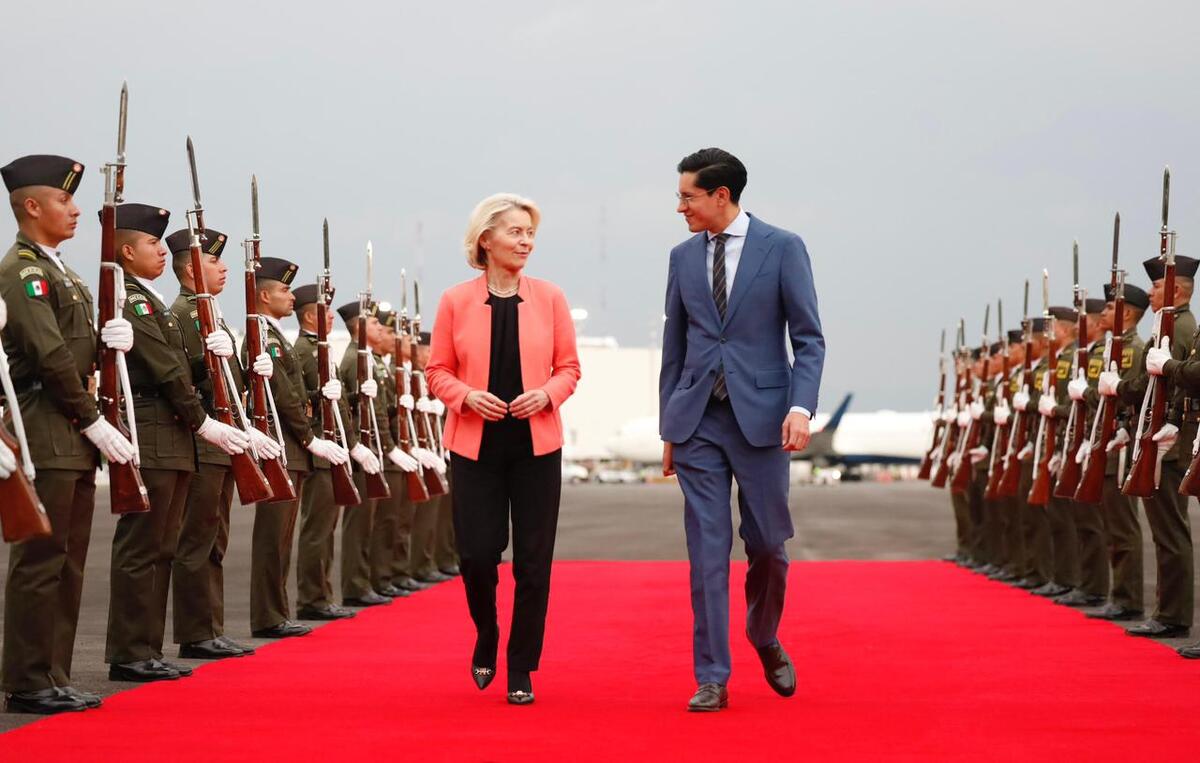 Los funcionarios europeos aterrizaron en el Aeropuerto Internacional de la Ciudad de México. | Foto: Especial