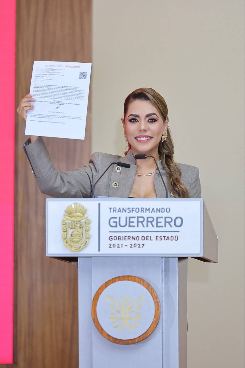 Salgado llamó a cumplir con la presentación de su Declaración Patrimonial y de Intereses. | Foto: Especial