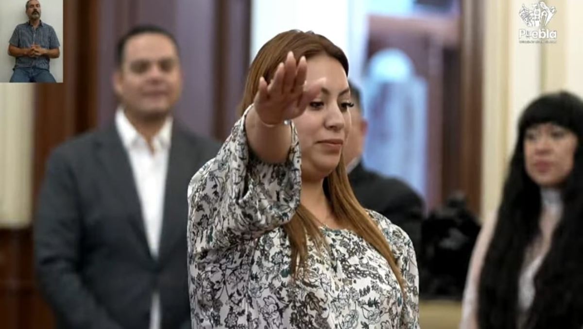 Toma de protesta de Andrea Gómez Lecona para la comisión de Arte y Cultura del cabildo de Puebla | Especial