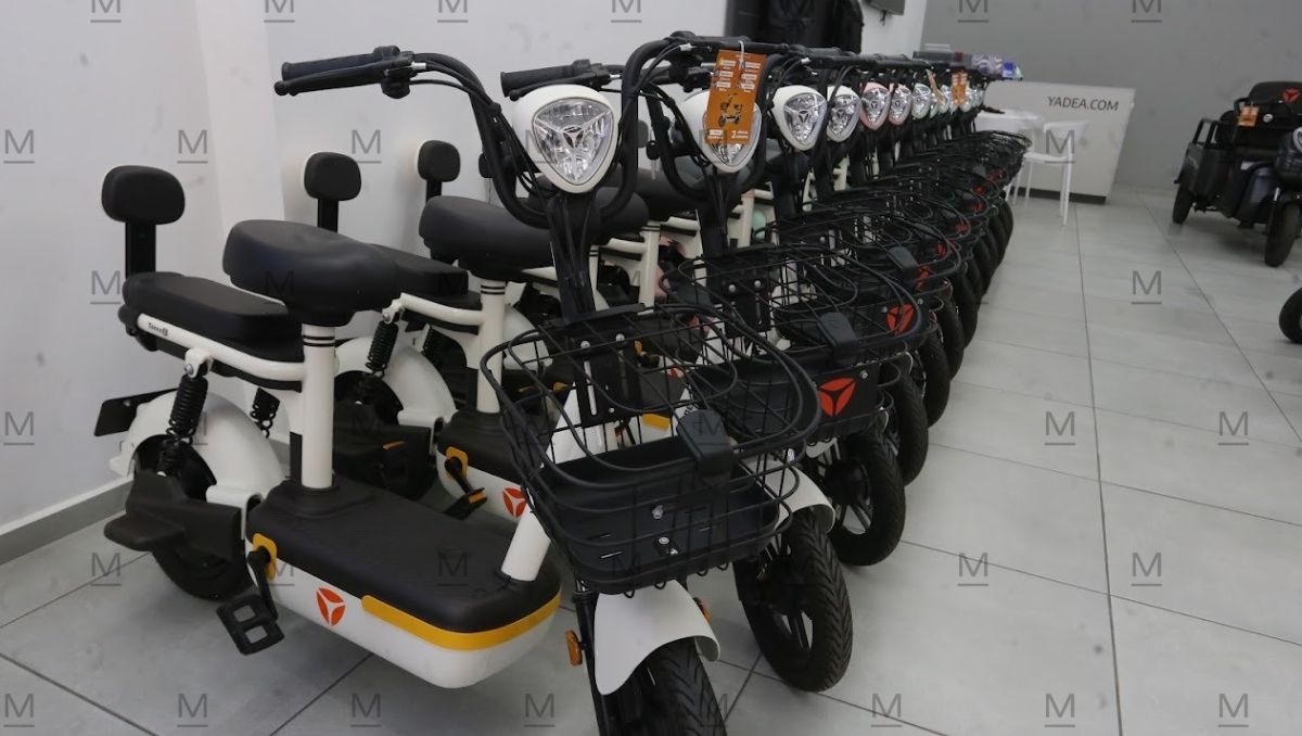 Transportistas de León exigen que scooters y motos eléctricas salgan plaqueados desde las tiendas | Fotografía por Dany Béjar