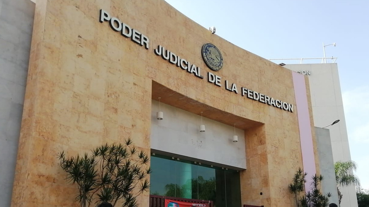 Arisbel Rubi y el alcalde Agustin N obtuvieron suspensión provisional. | Especial