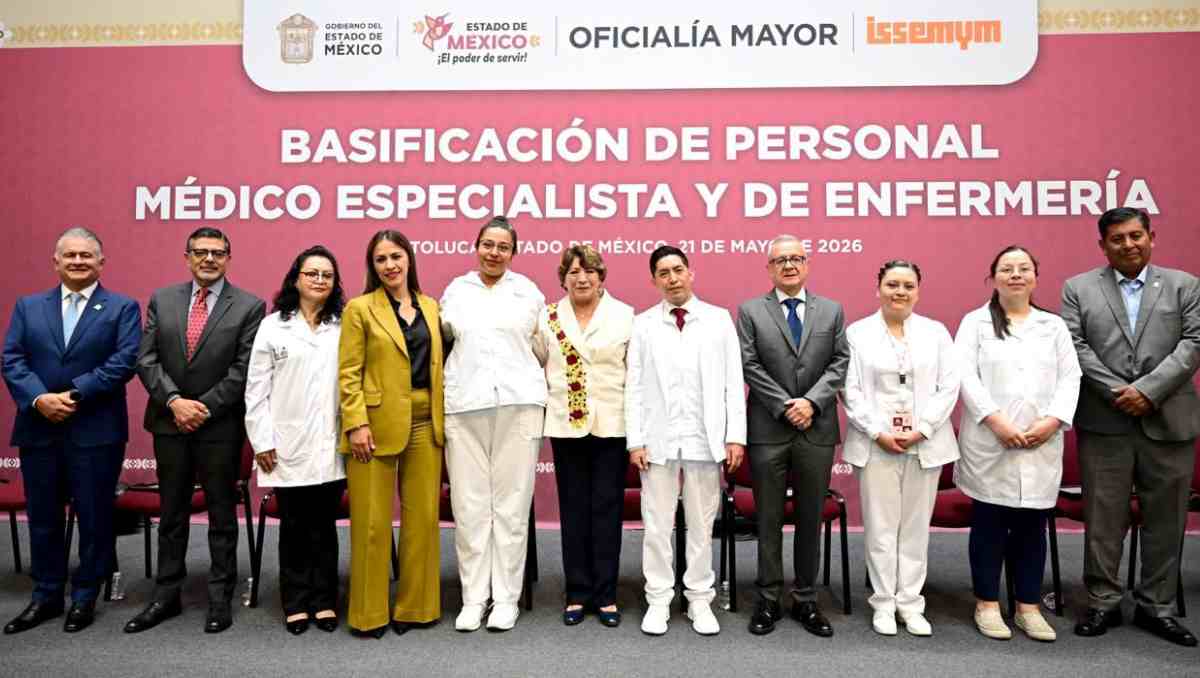Con las nuevas plazas entregadas, suman 738 basificaciones en la actual administración estatal. Foto: Especial