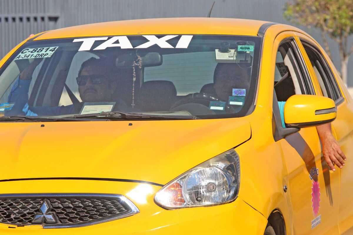 Señalan que la falta de acuerdos entre municipios, especialmente para usuarios de taxis y plataformas digitales.| Roberto Amaya.