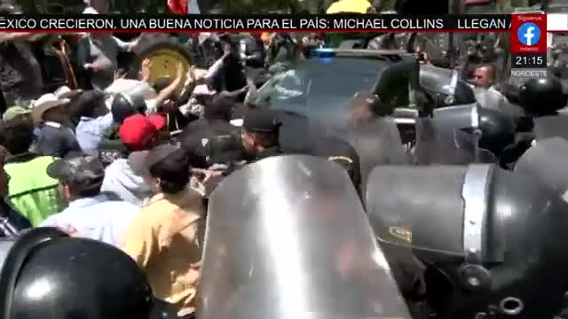 Transportistas y campesinos se enfrentan a policías de la CdMx | Paola Barquet, 20 de mayo de 2026
