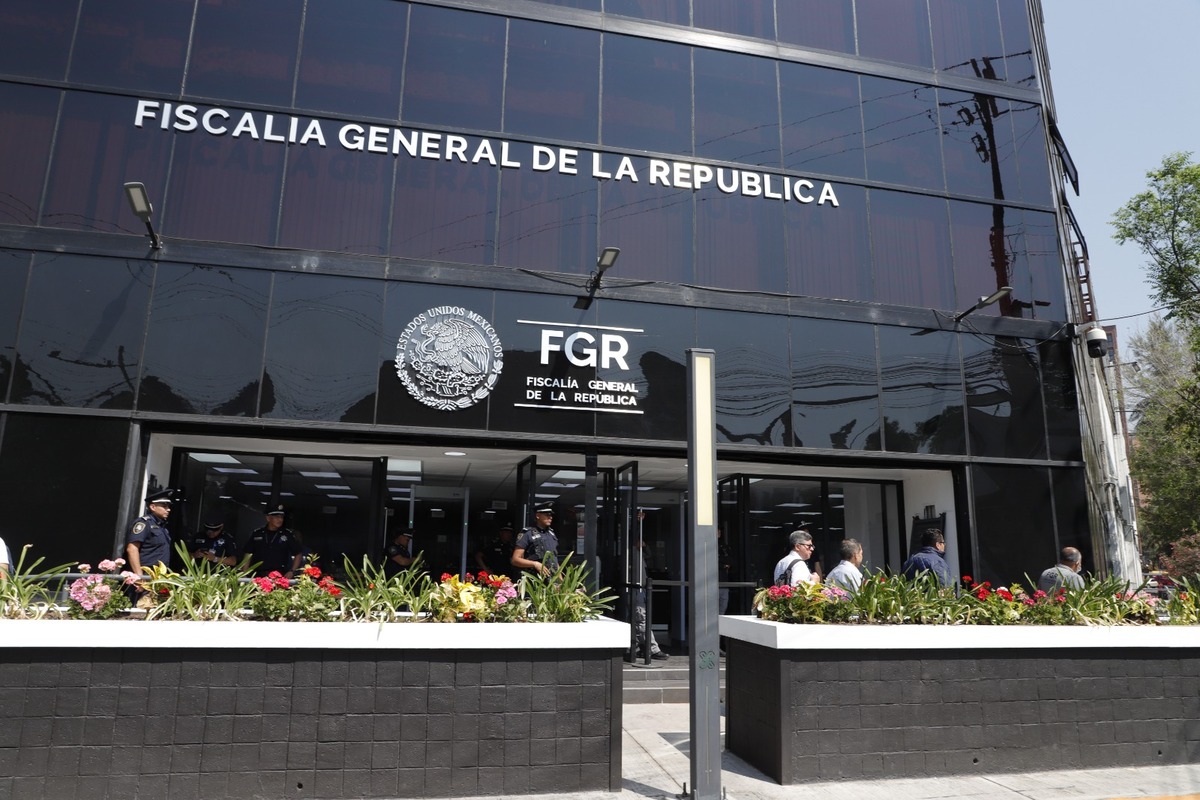 La FGR vigilará los movimientos de los partidos políticos. | Foto: Juan Carlos Bautista