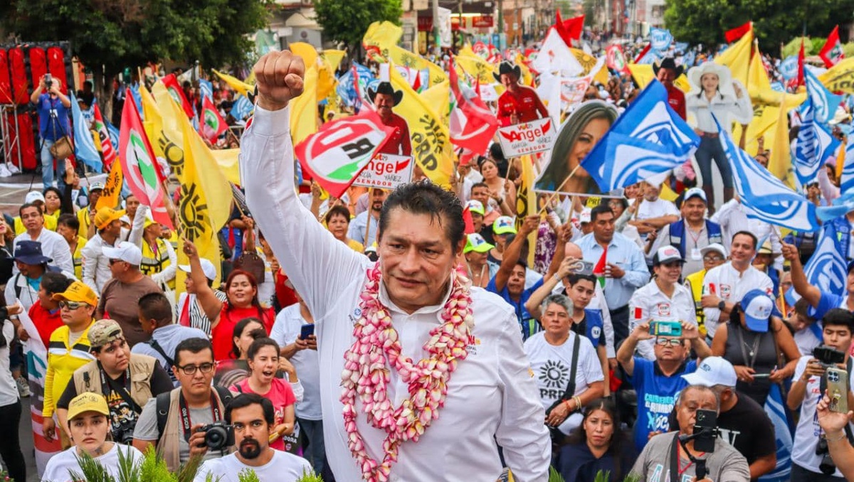Jesús Corona, de la coalición “Dignidad y Seguridad por Morelos Vamos Todos”, hoy está prófugo | Foto: Facebook @JesusCoronaDamianCuautlaOficial