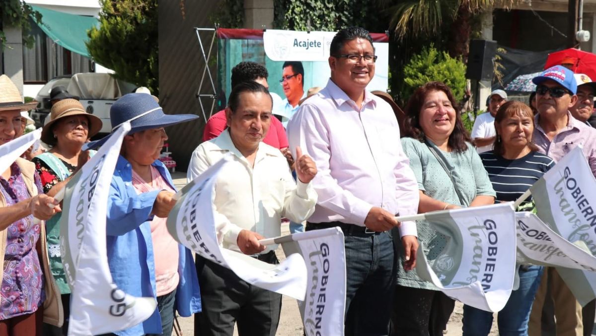 Realizan trabajos de rehabilitación con concreto en Acajete | Especial