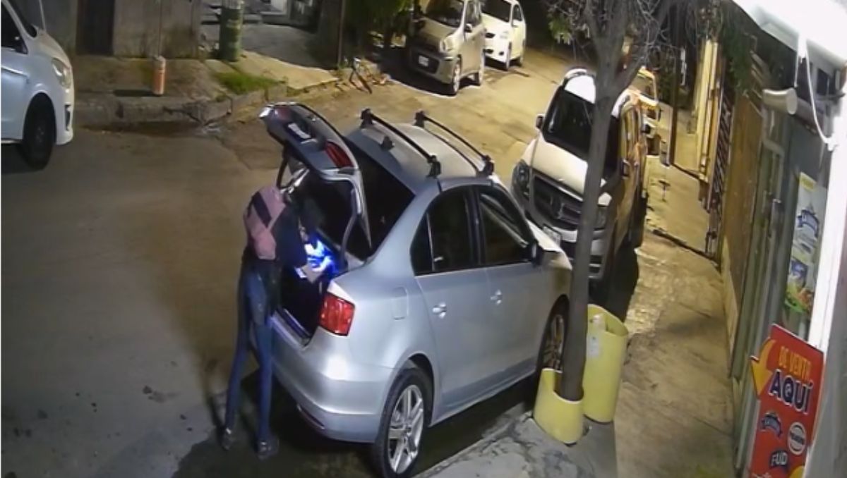 El robo se registró sobre calle Francisco Villa, en el centro de Guadalupe. | Especial