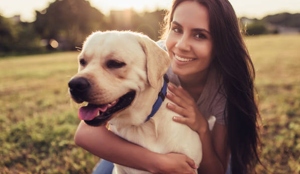 La mejor amiga de los perros es una mujer