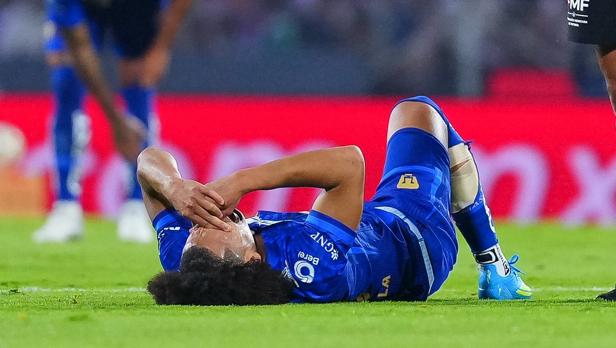 Adalberto Carrasquilla sale lesionado y entre lágrimas en la Final de la Liga MX (Imago7)