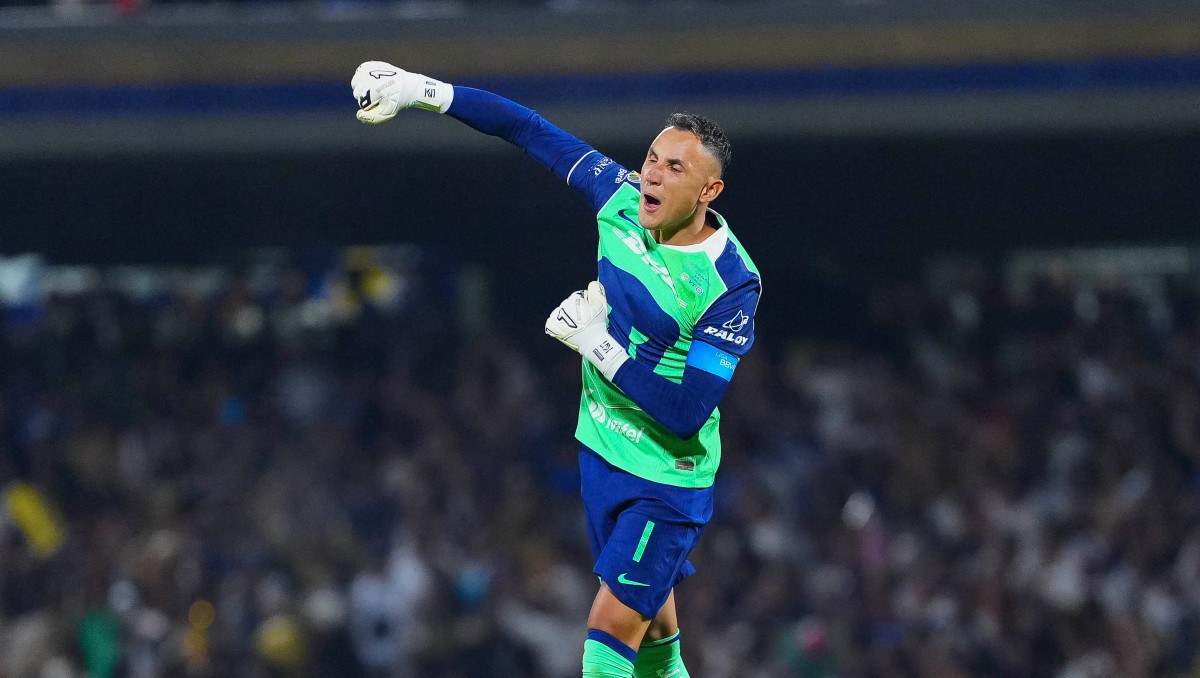Keylor Navas hace una gran atajada en la final de Liga MX (Imago7)