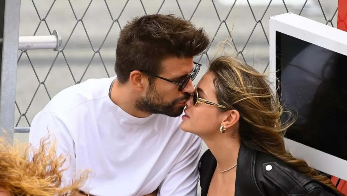 Gerard Piqué y Clara Chía fueron captados en 'la casita' de Bad Bunny (Instagram @clarachiamartir)